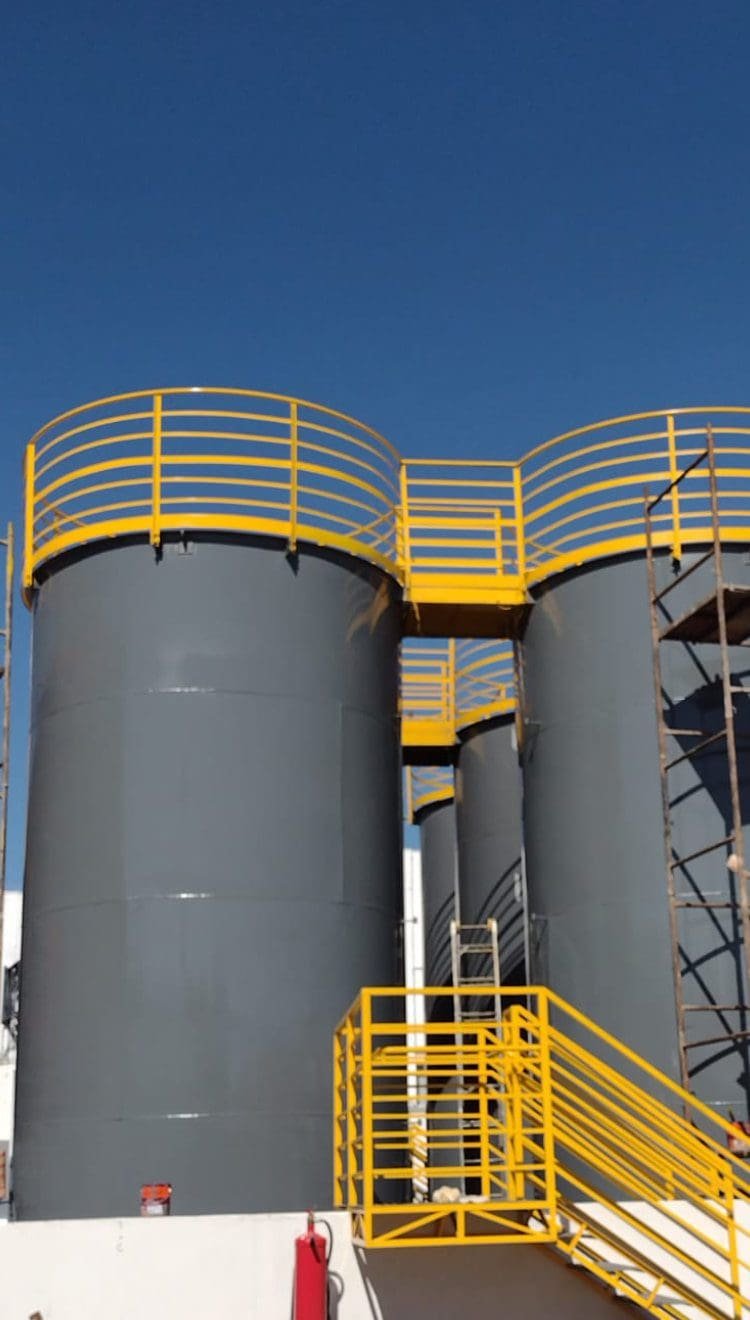 pintura-tanque-de-oleo